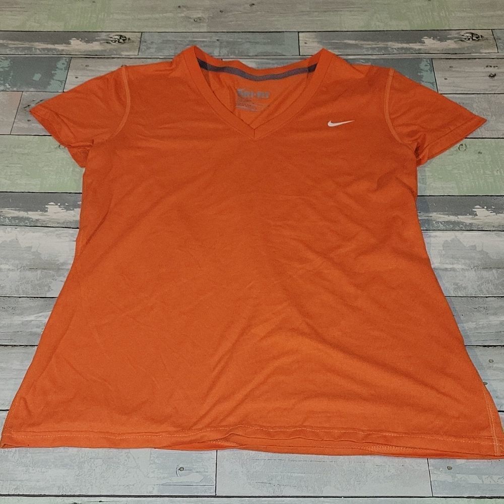 Orange Nike Dri-Fit Shirt/Top Medium